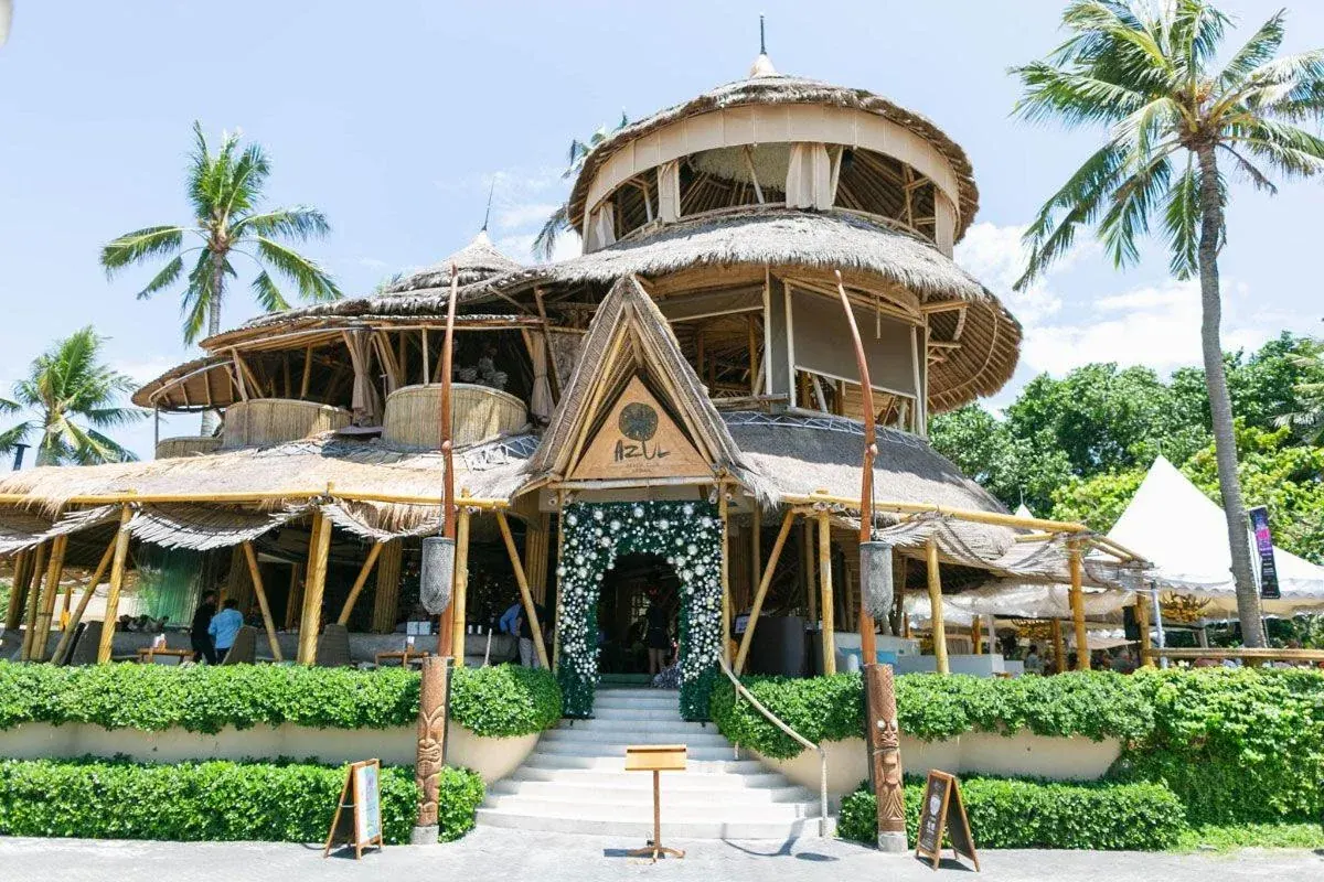 Azul beach club, Kuta